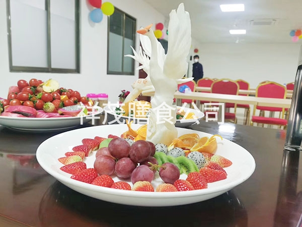 宴会水果盘